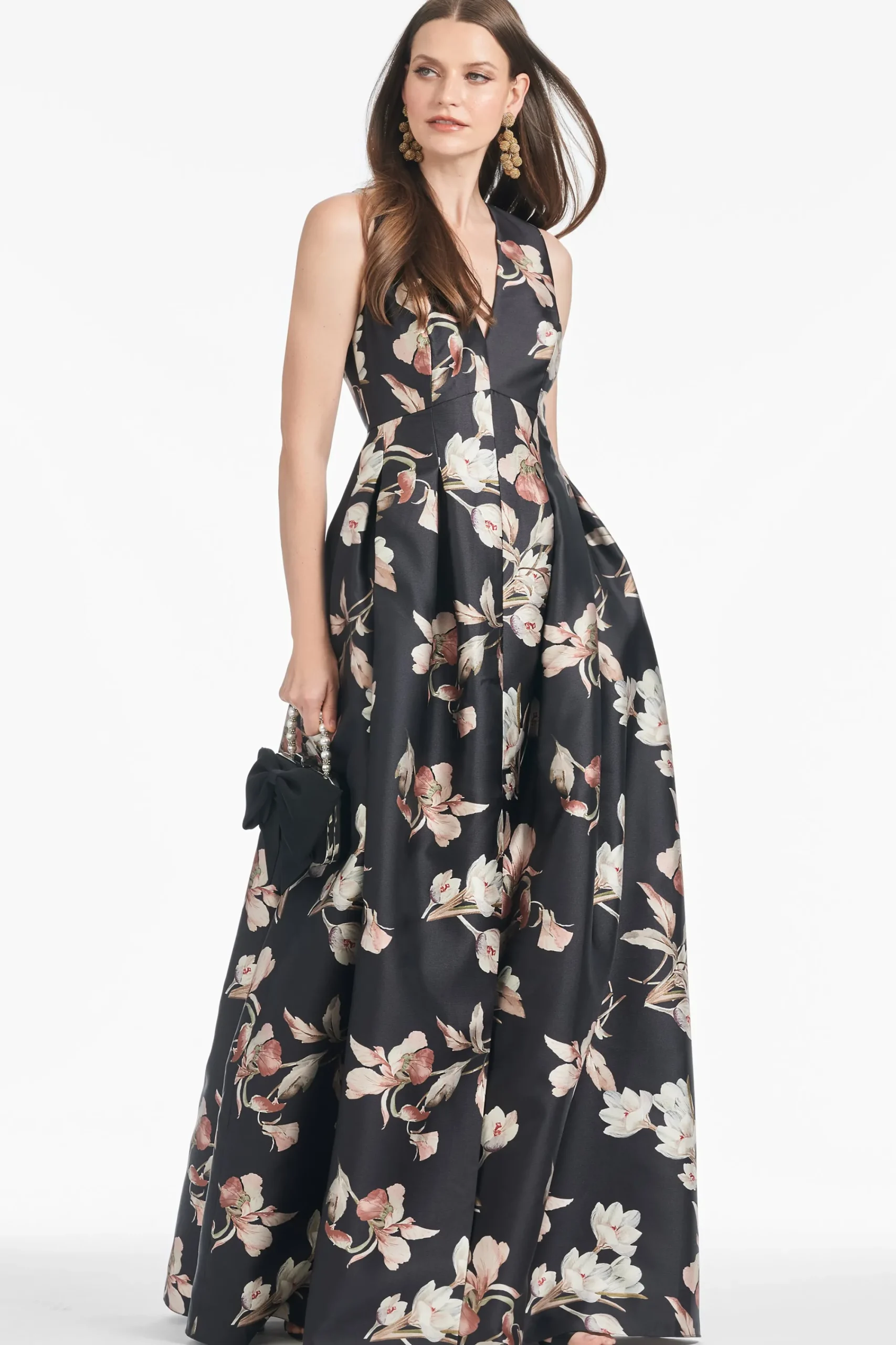 Shop Sachin & Babi Brooke Gown - Black Venetia Petal Blackvenetiapetal