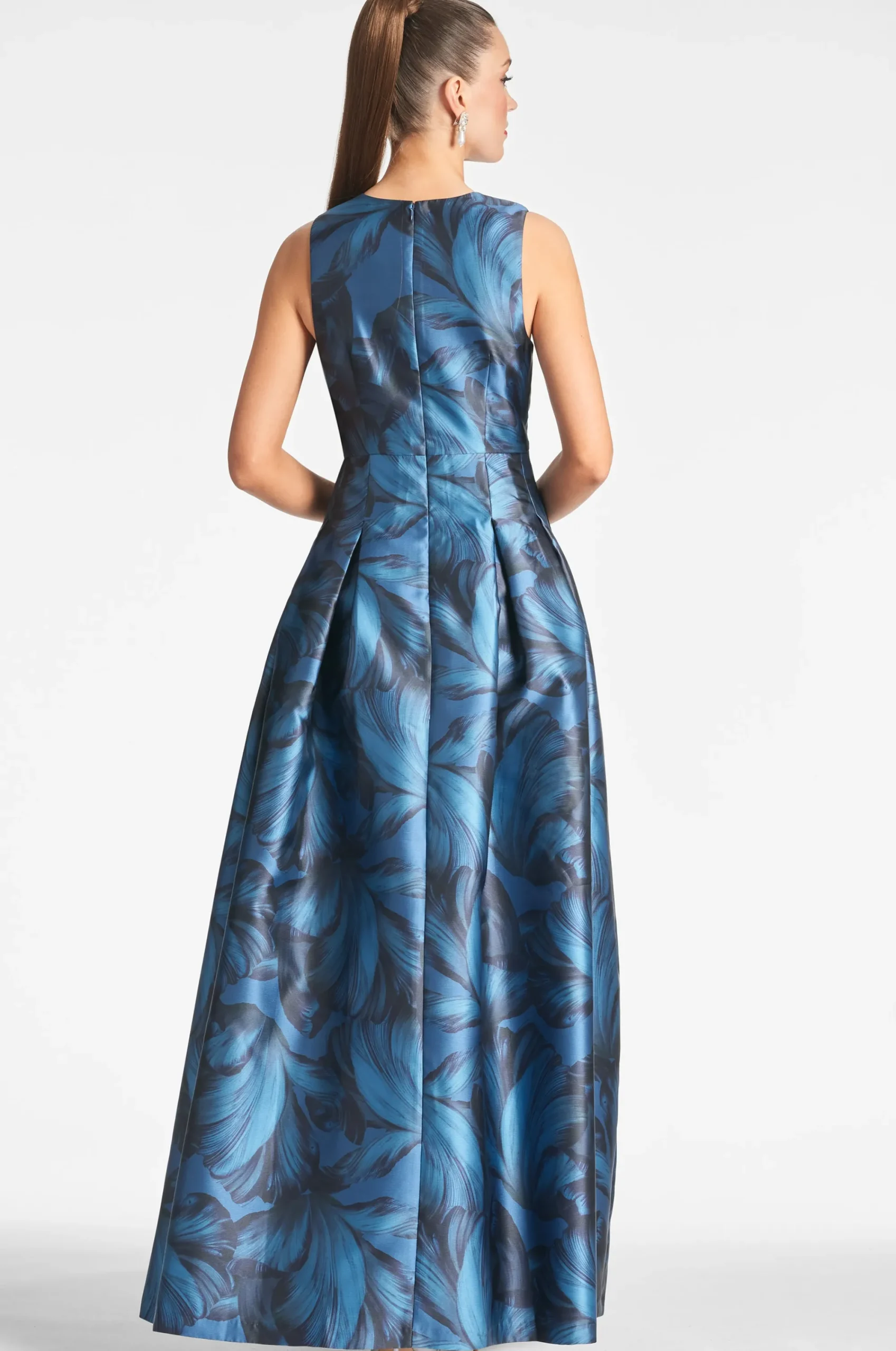 Best Sale Sachin & Babi Brooke Gown - Tonal Petal Tonalpetal